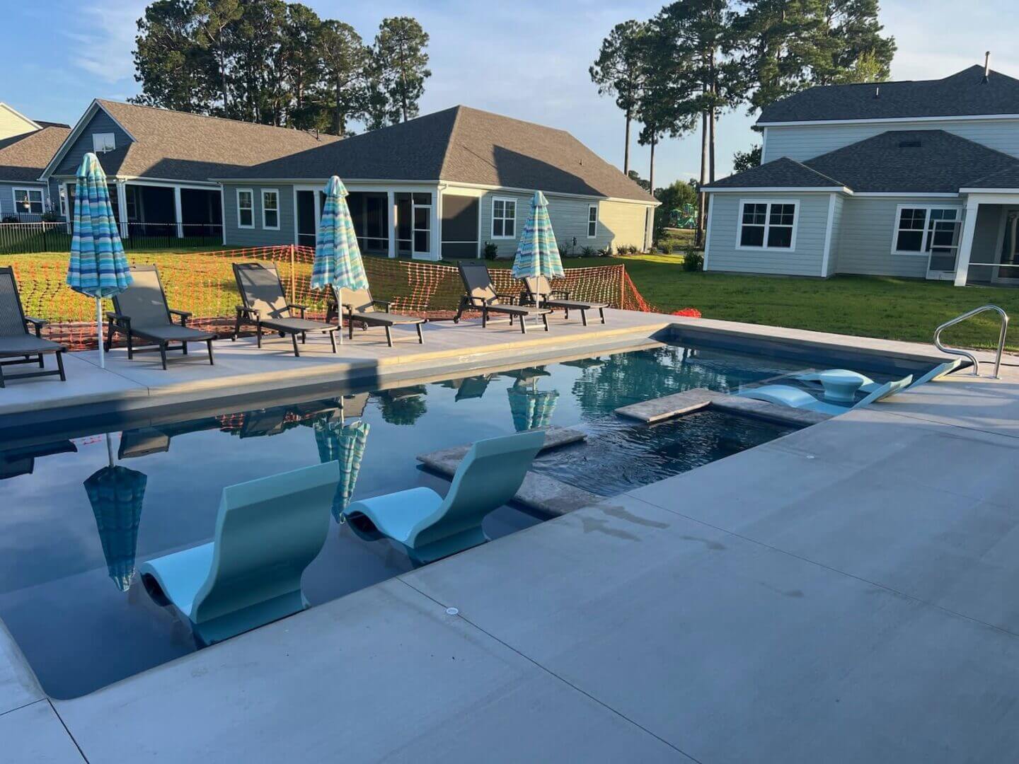 barrier reef sydney harbor pool